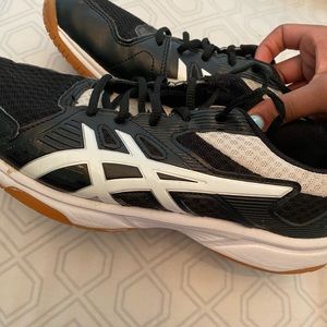 asics volleyball shoes